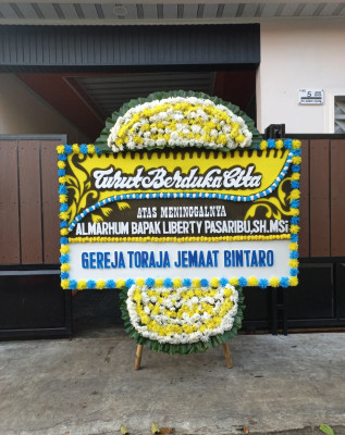 Papan Bunga Duka di Lodar El