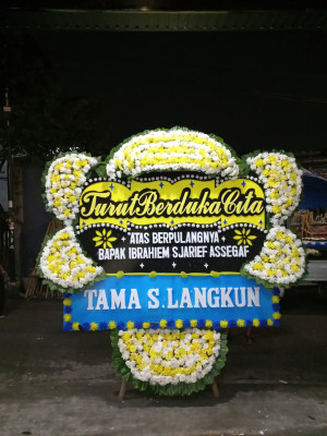 Papan Bunga Duka di Lodar El